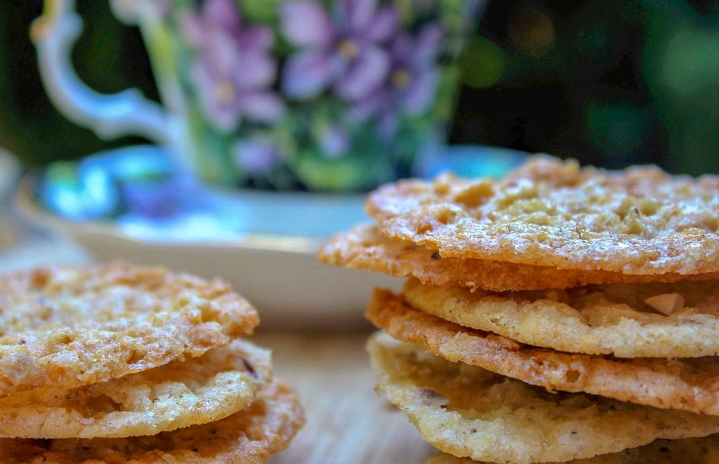 Crispy Buttery Lace Cookies