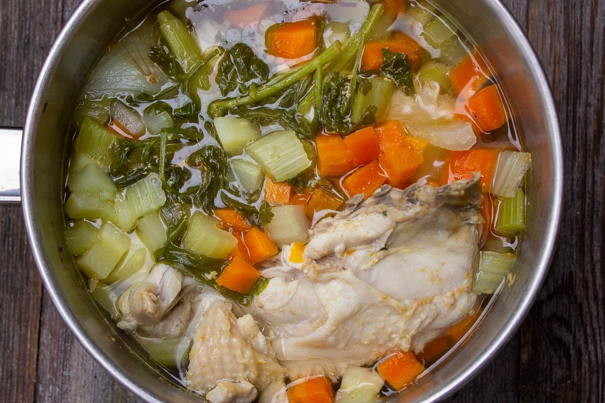 cooked turkey soup in pot