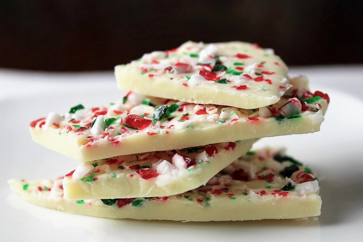 peppermint bark pieces stacked