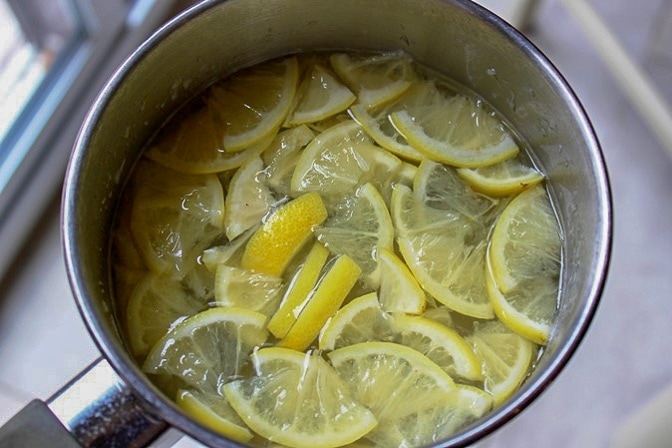 blanched lemons in pot