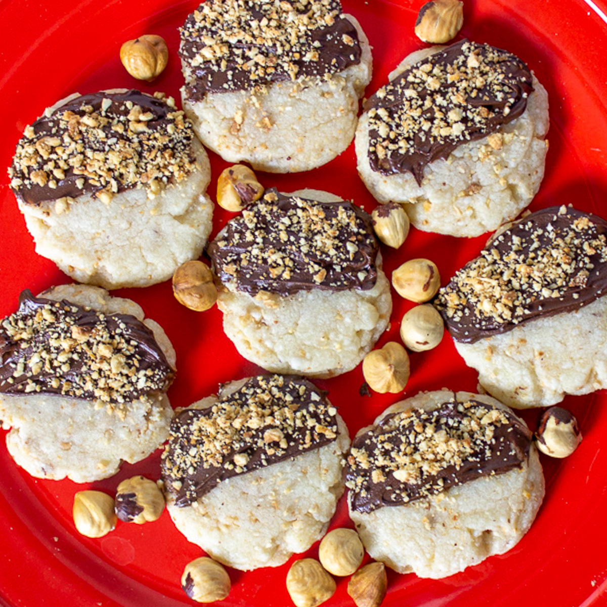 Hazelnut Cookies With Chocolate Smear