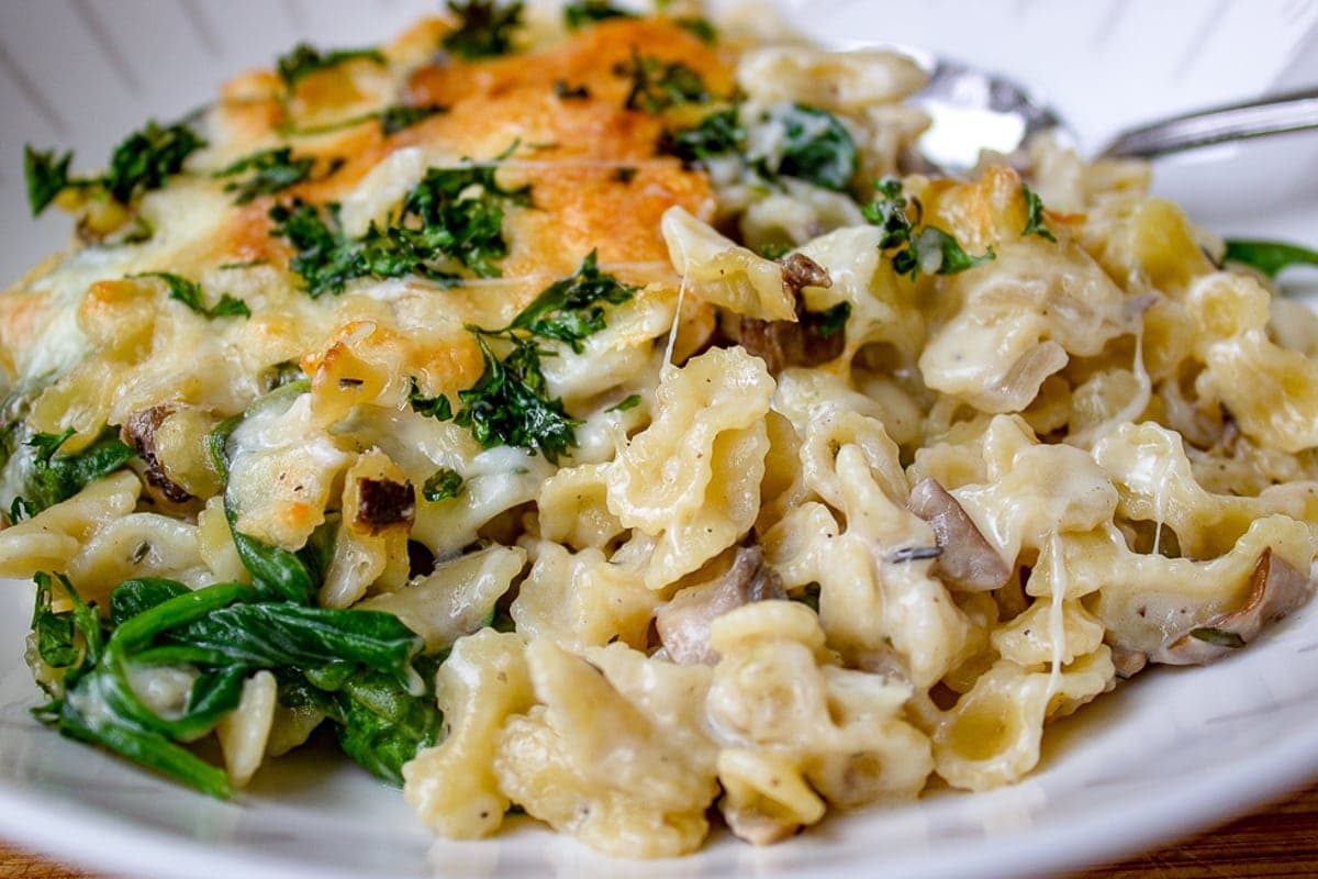 Mushroom Spinach Pasta Two Kooks In The Kitchen