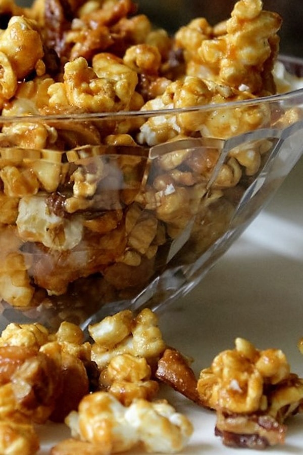 Best Homemade Caramel Popcorn - Two 🧐Kooks In The Kitchen