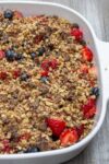 no-bake Berry Crumble in a pie dish p