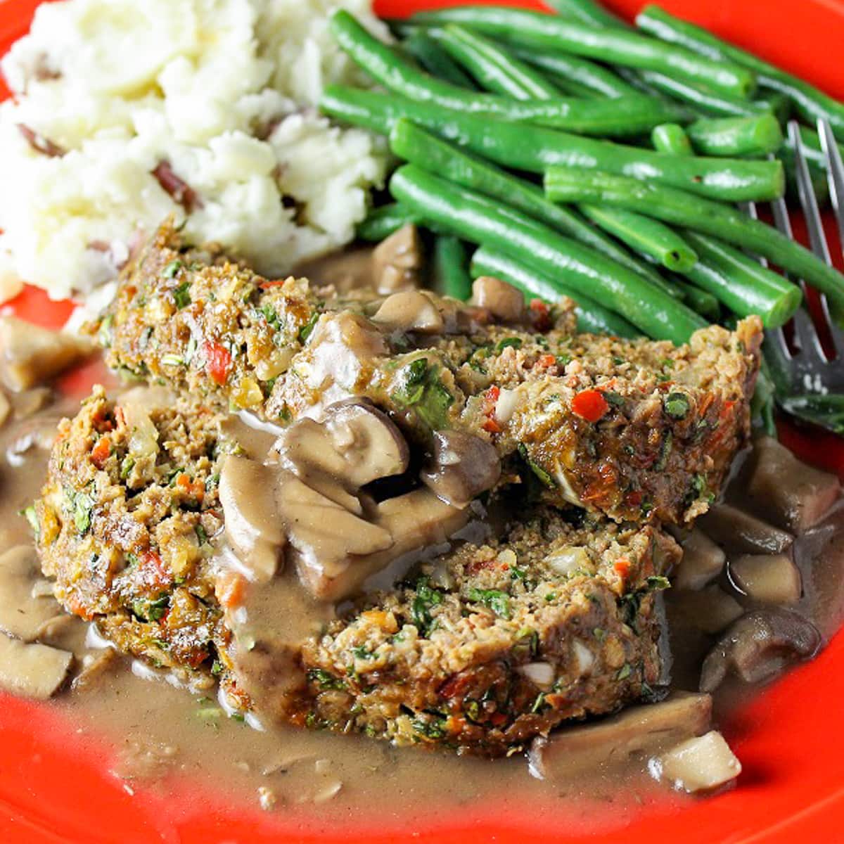 Healthy Meatloaf Recipe with Mushroom Gravy