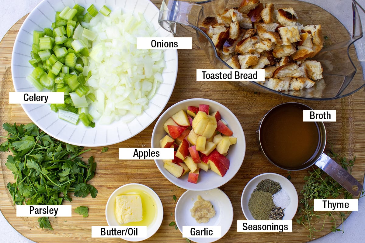 chopped onions and celery, garlic, parsley, broth, apple, toasted bread cubes, seasonings (salt, poultry seasoning, thyme and pepper), thyme.