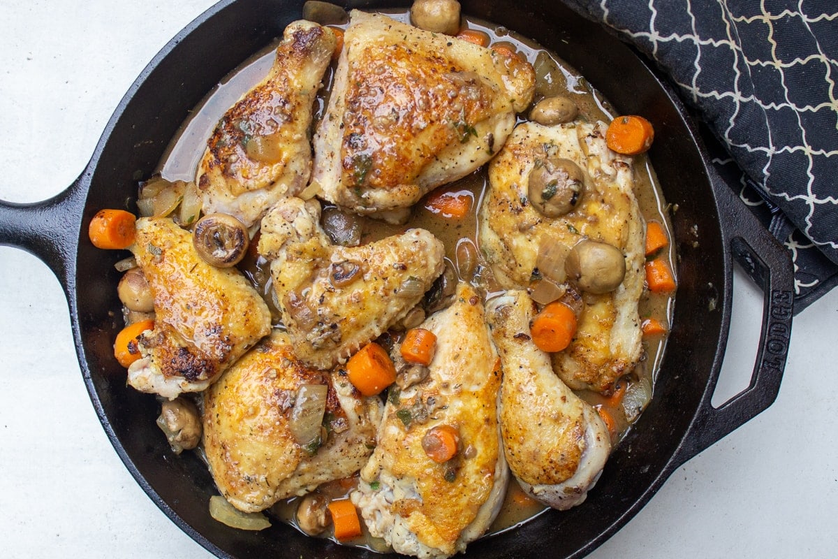 chicken with sauce and vegetables