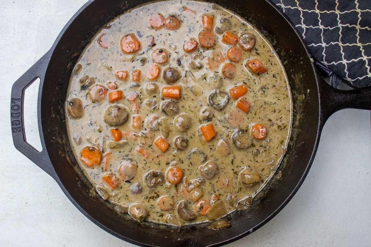 fricassee sauce with cream