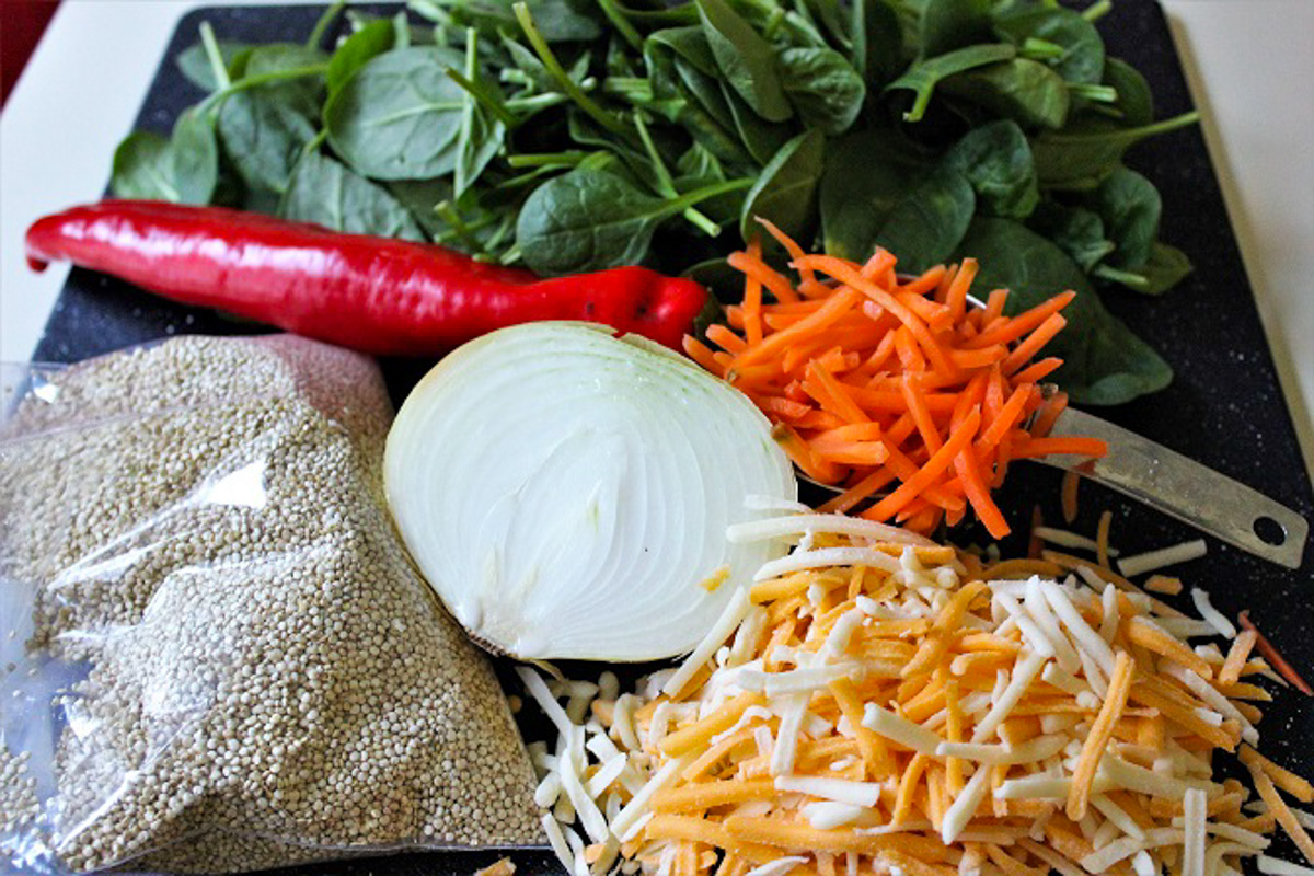 quinoa, onion, carrots, cheese, spinach, pepper