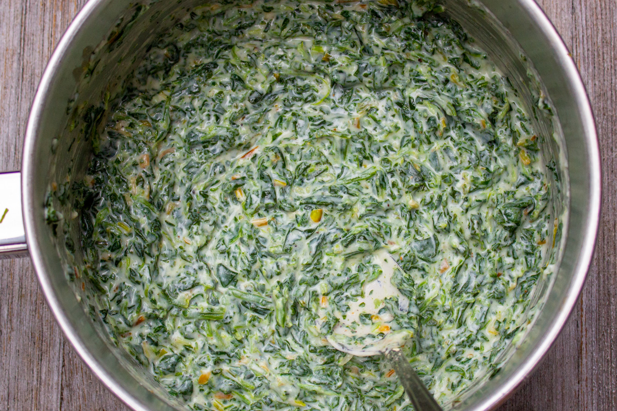 final creamed spinach in pot