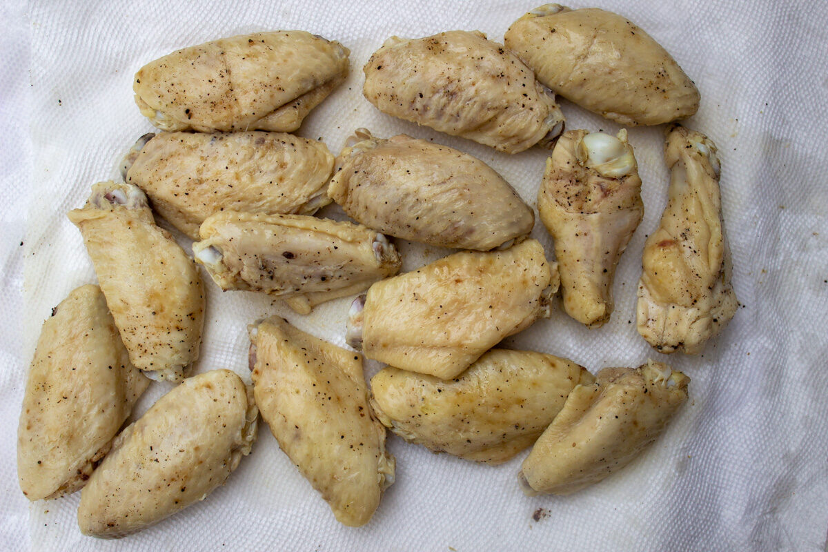 cooked wings dried on paper towels