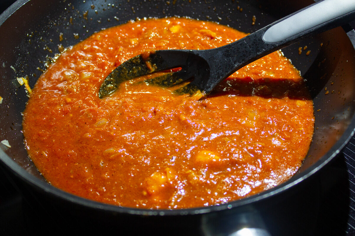 indian butter tomato sauce in skillet