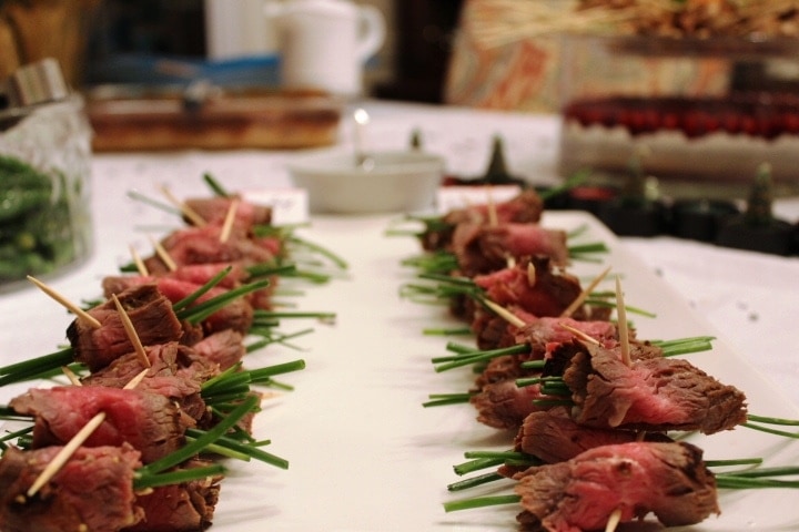 Beef roll-up appetizer